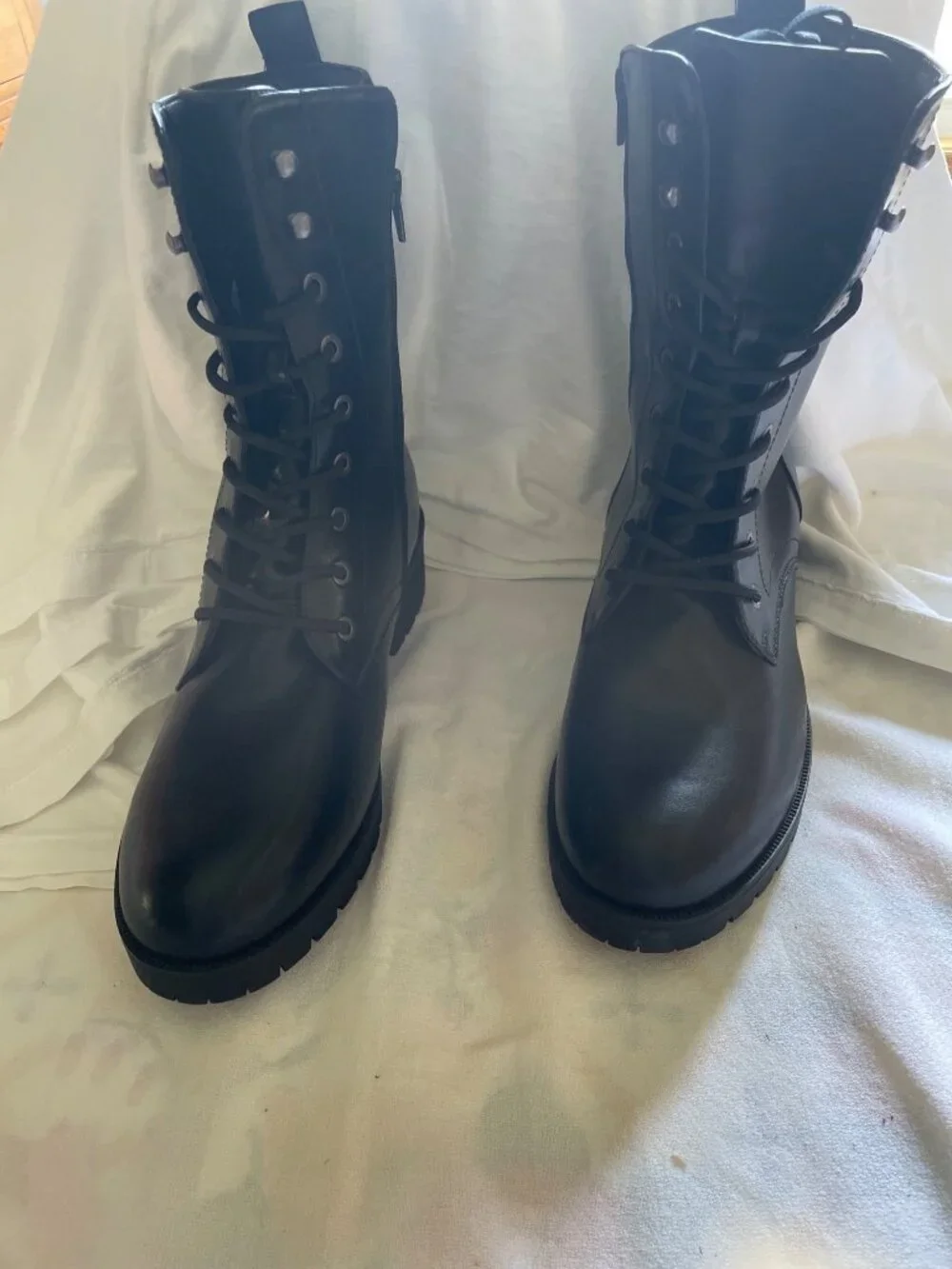 Womens Black Combat Boots Size 12 With Side Zipper & Lace-Up Design